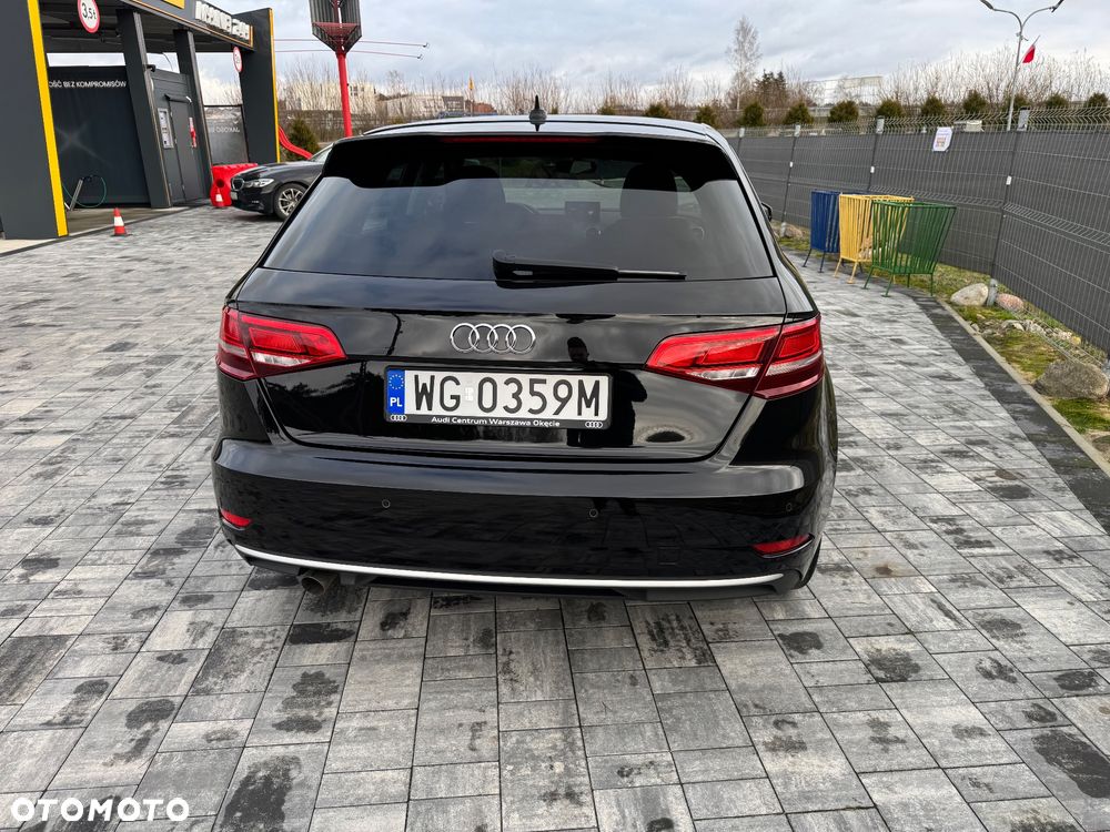 Audi A3 Sportback 1.6 TDI - 4