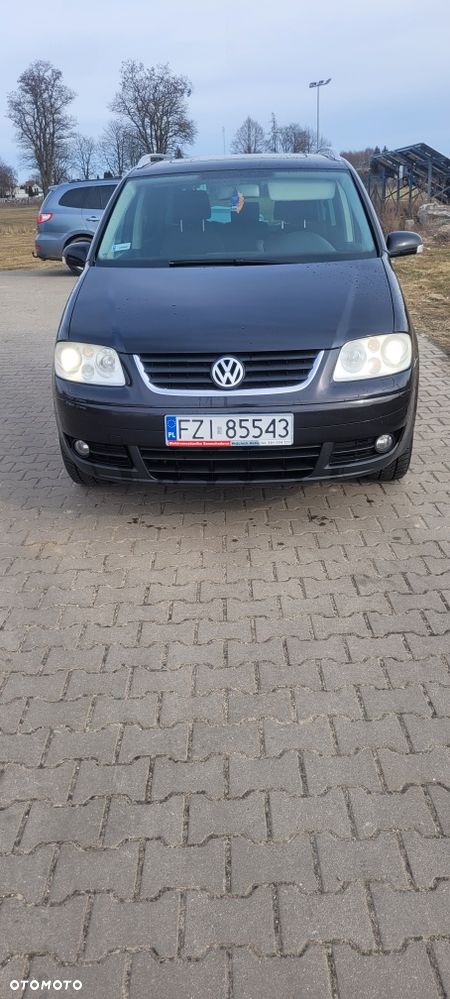 Volkswagen Touran - 2