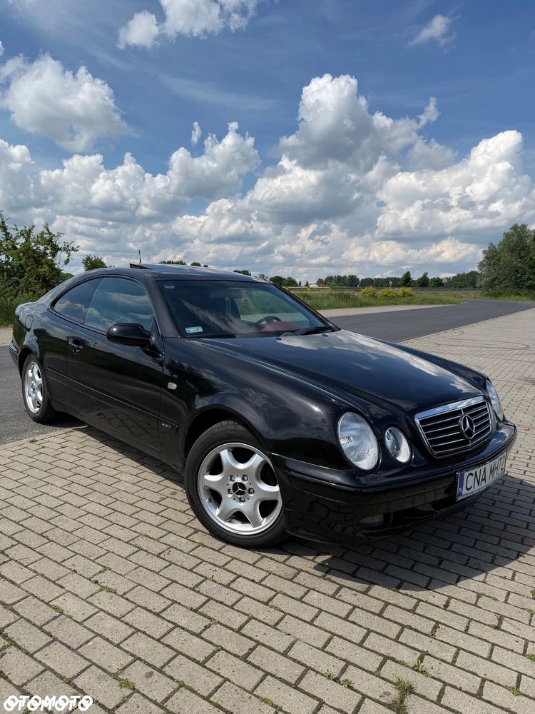 Mercedes-Benz CLK - 1