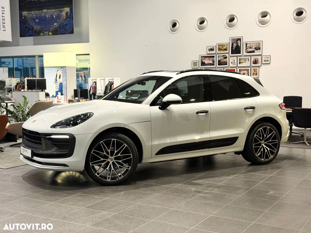 Porsche Macan T - 2