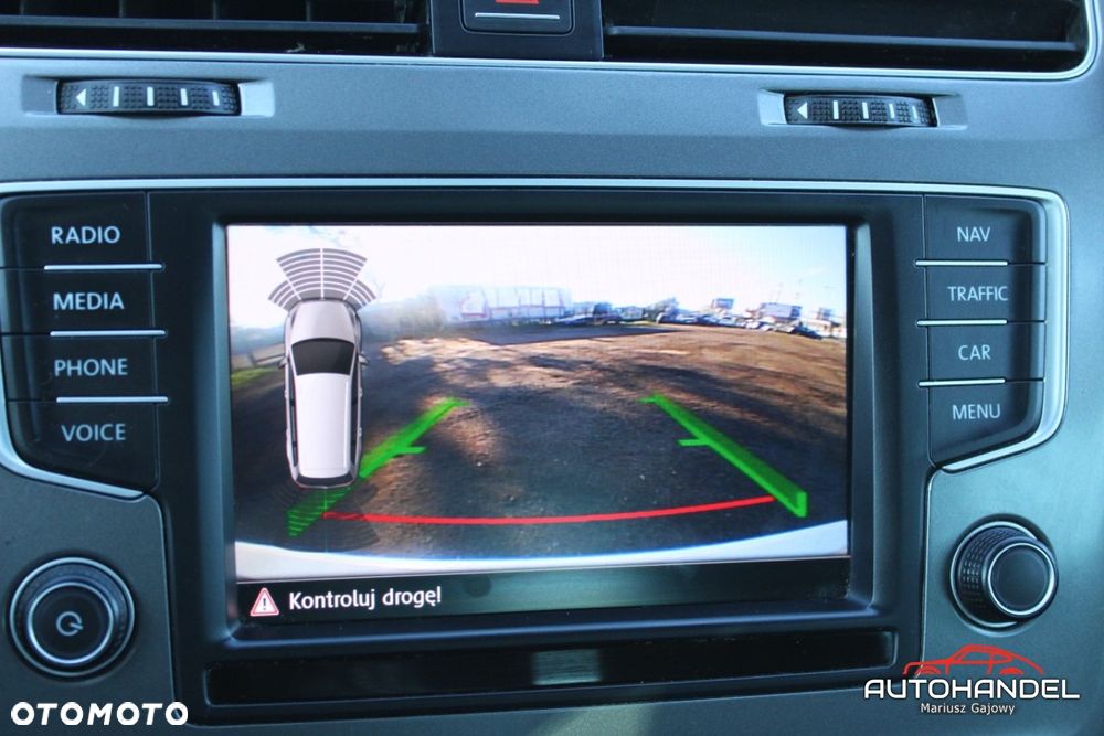 Volkswagen Golf - 20