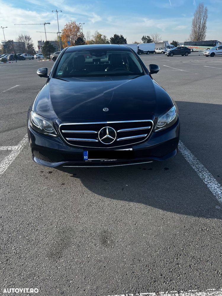 Mercedes-Benz E - 4