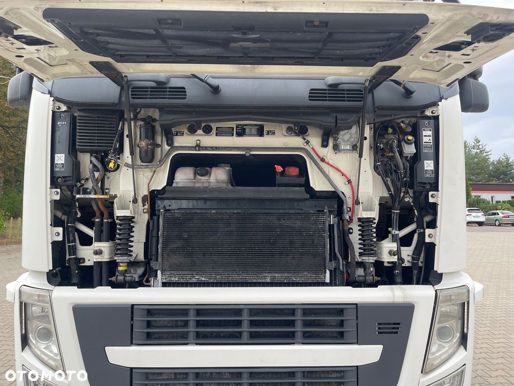 Volvo FH 460 XL - 8