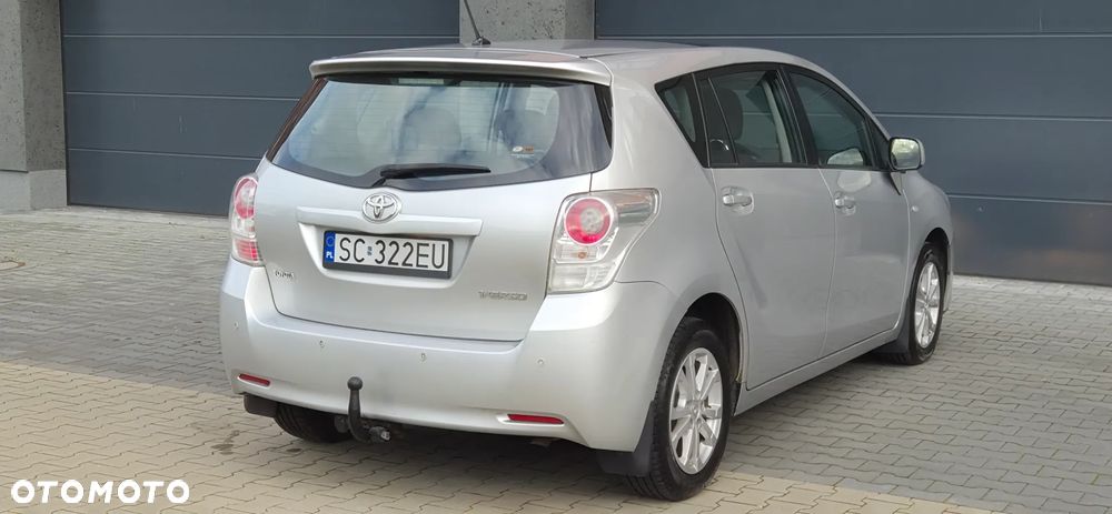 Toyota Verso 1.8 Premium EU5 7os - 9