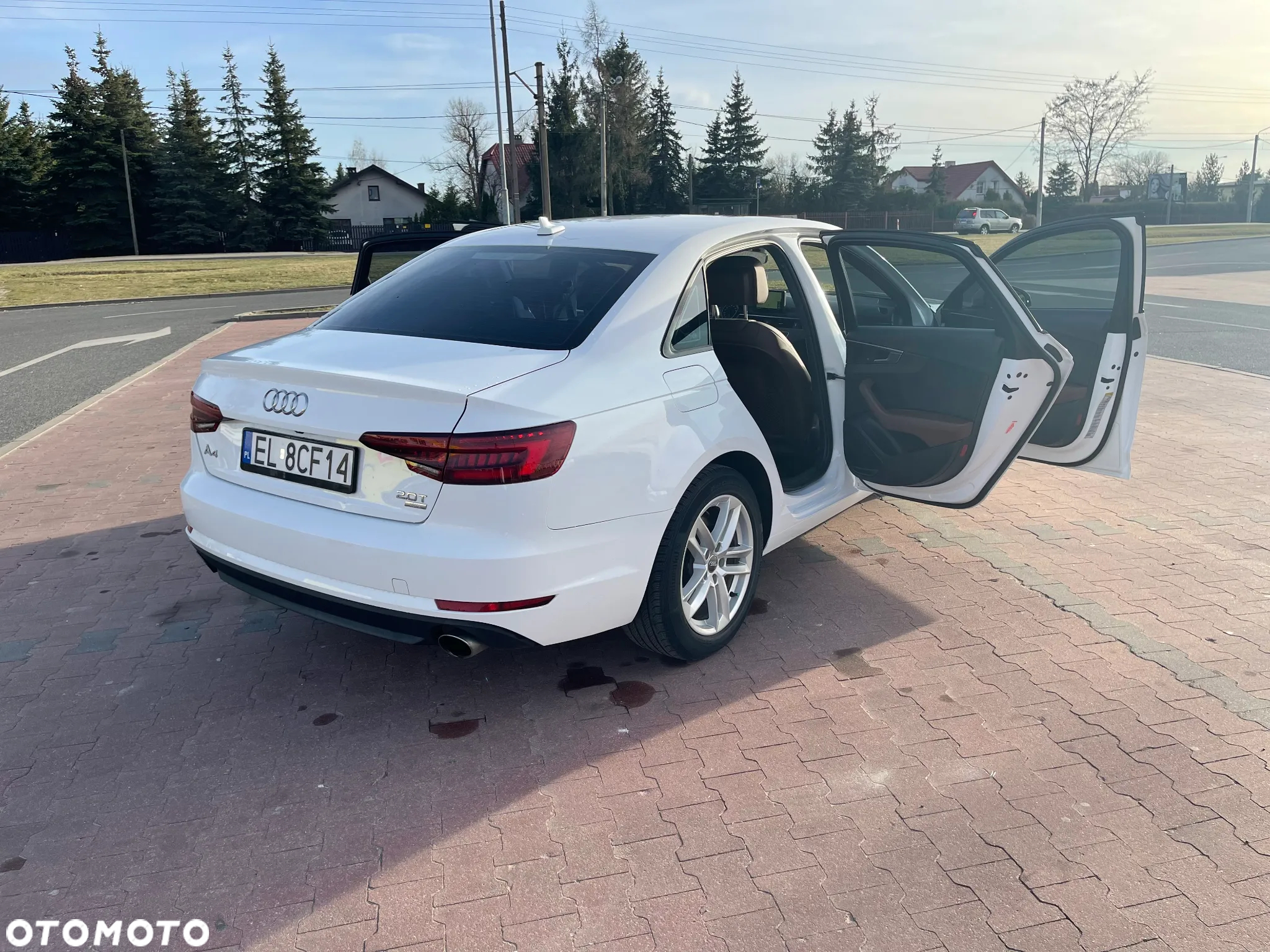 Audi A4 2.0 TFSI ultra S tronic - 33