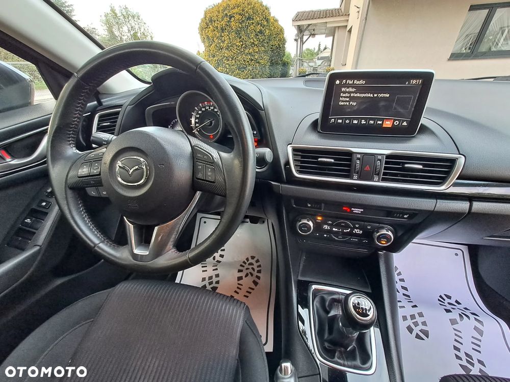 Mazda 3 - 10