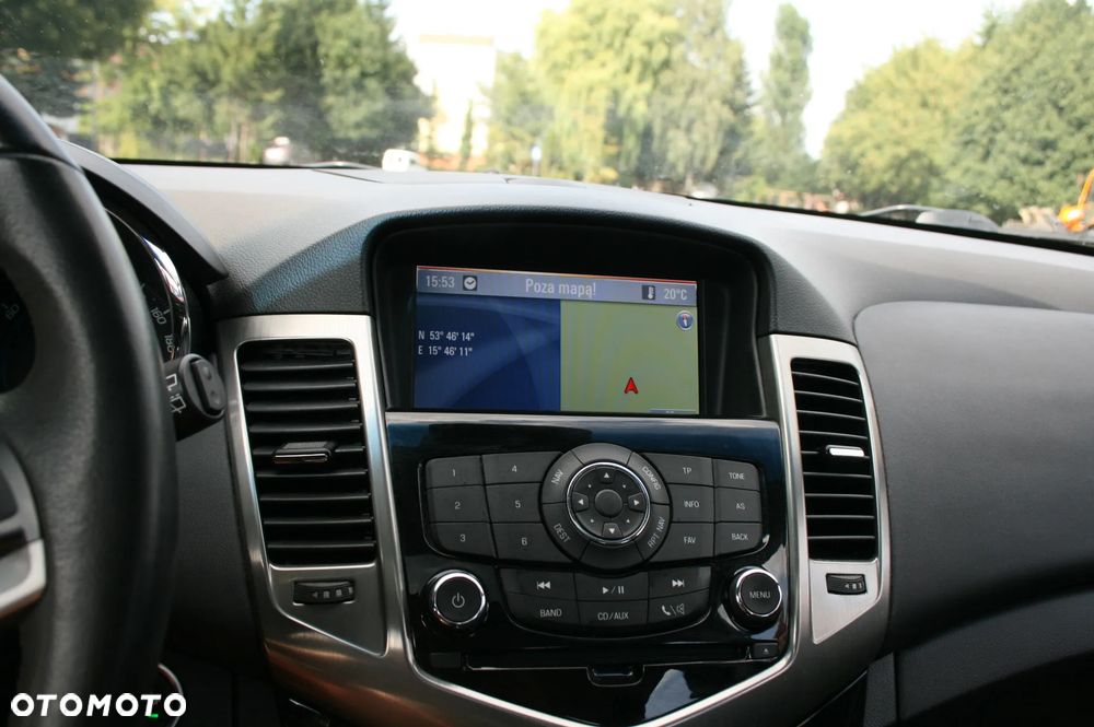 Chevrolet Cruze - 14