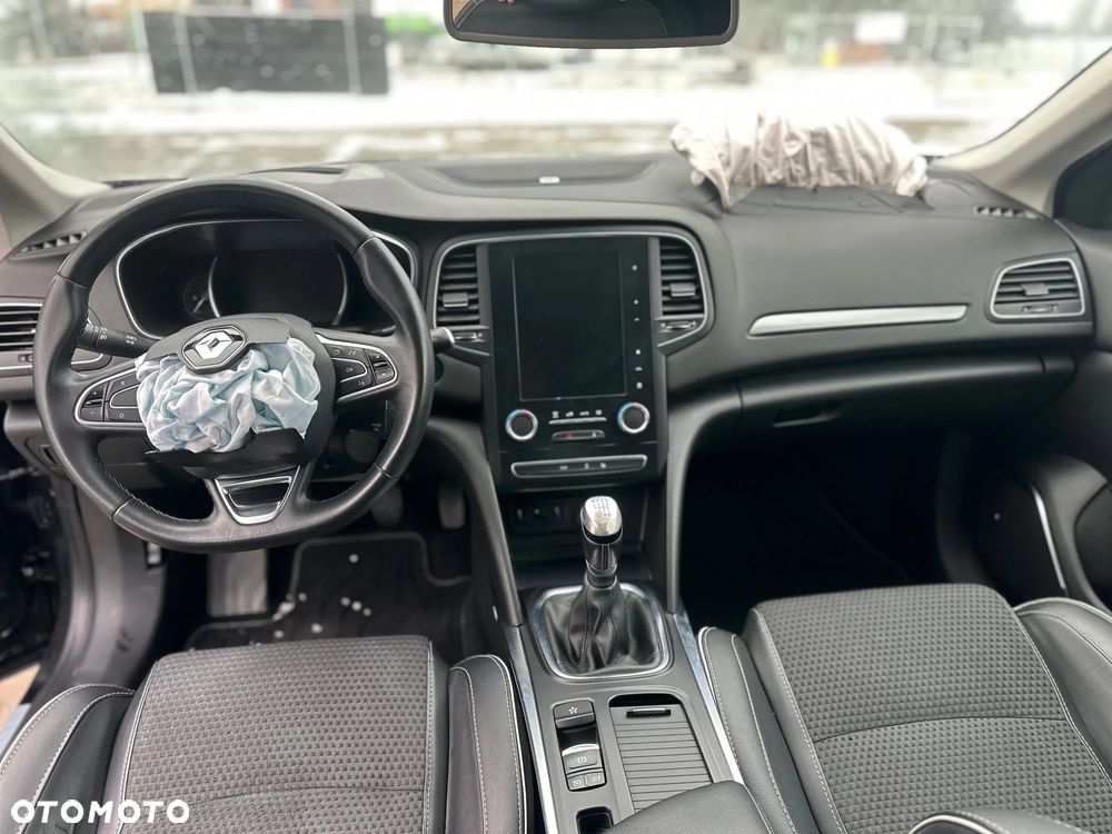 Renault Megane ENERGY dCi 110 Start & Stop Bose Edition - 10