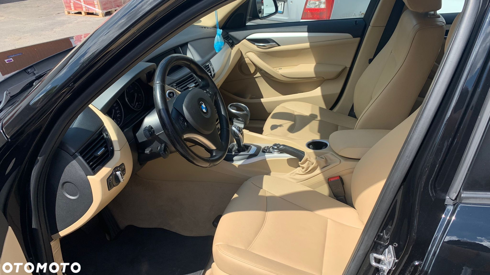 BMW X1 - 14