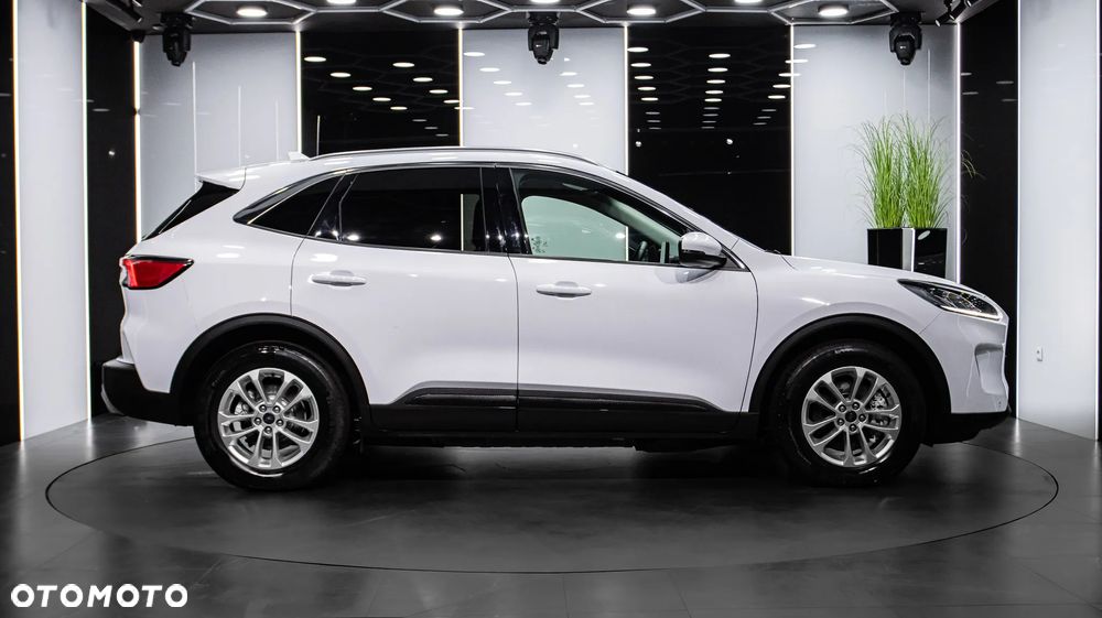 Ford Kuga 2.5P PHEV FWD Titanium X - 8