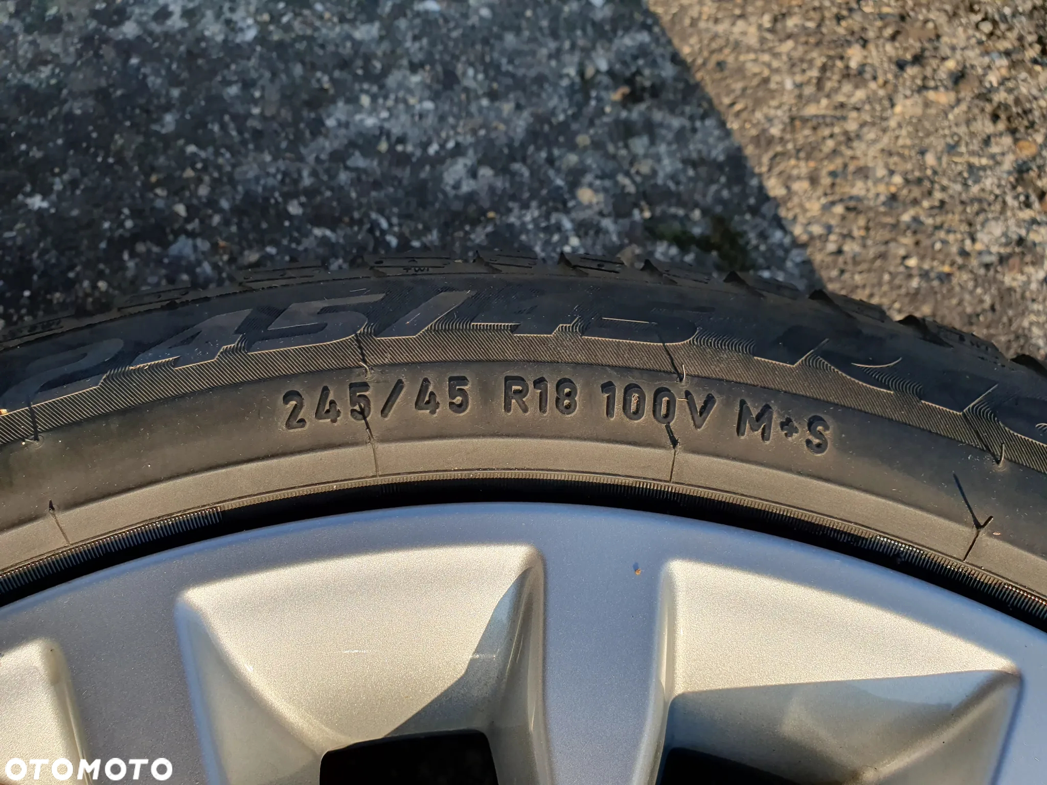 BMW 5 G30 G31, komplet - oryginalne aluminiowe felgi i opony zimowe Pirelli Sottozero 3 Run Flat - 2