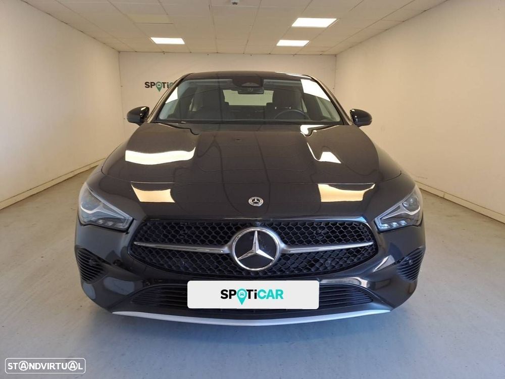 Mercedes-Benz CLA 180 - 2