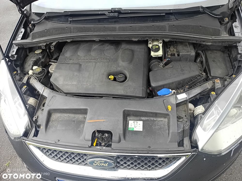 Ford Galaxy 2.0 TDCi Ghia - 11