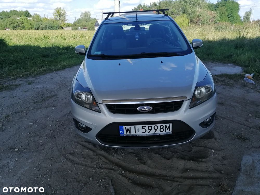 Ford Focus 2009 photo 4