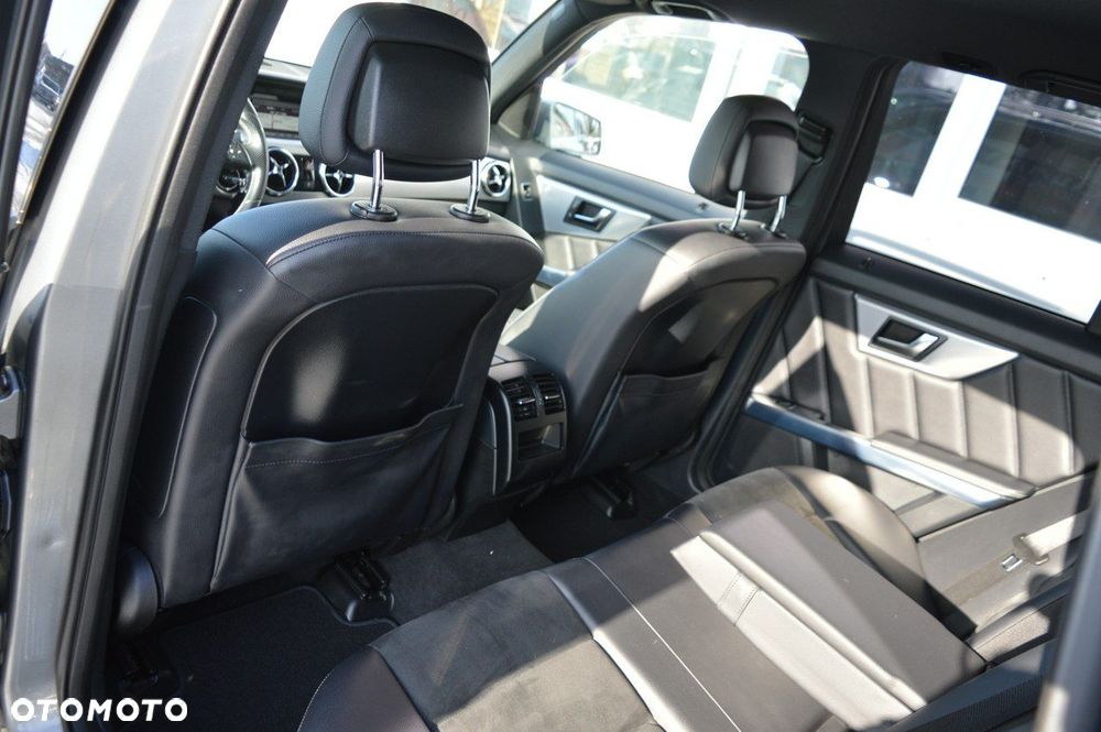 Mercedes-Benz GLK 220 CDI 4Matic (BlueEFFICIENCY) 7G-TRONIC - 31