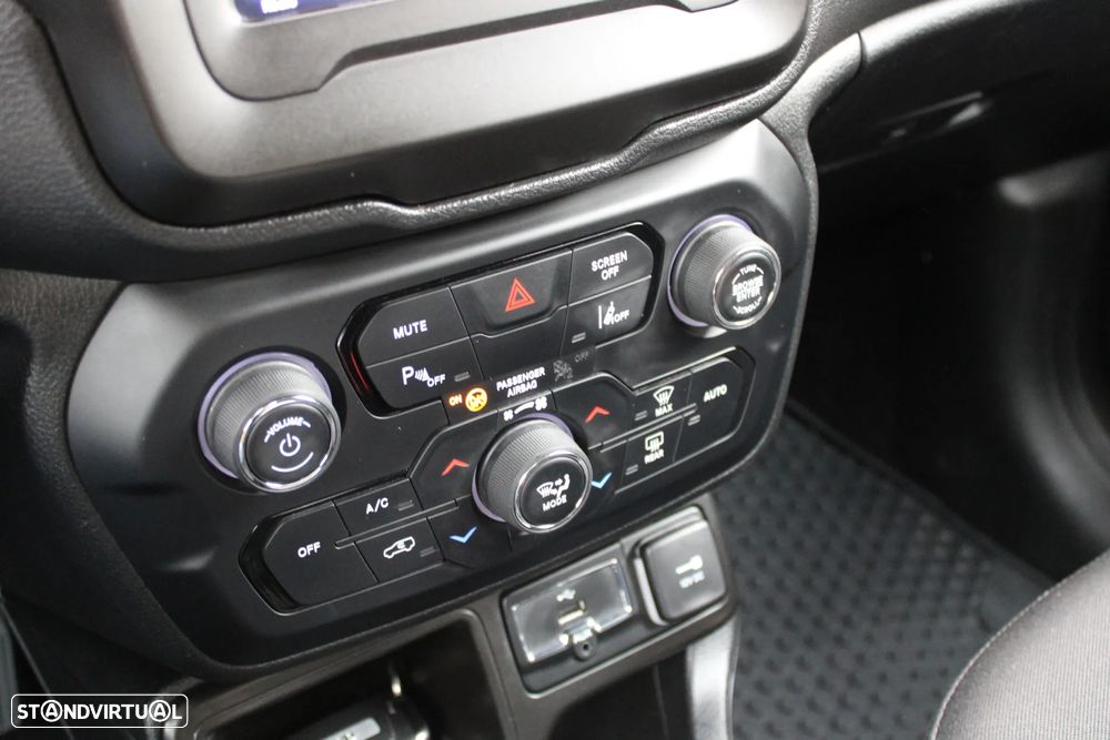 Jeep Renegade 1.0 T Longitude - 33