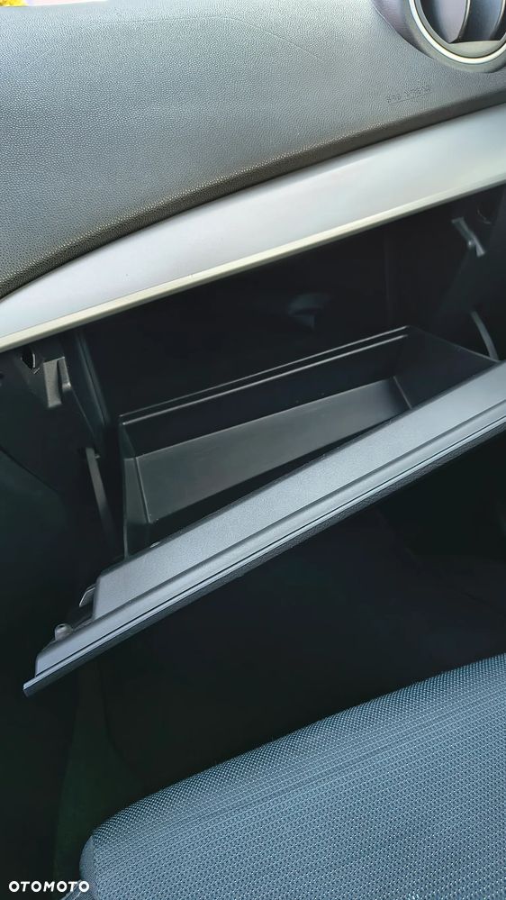 Mazda 3 1.6 MZR Active - 17