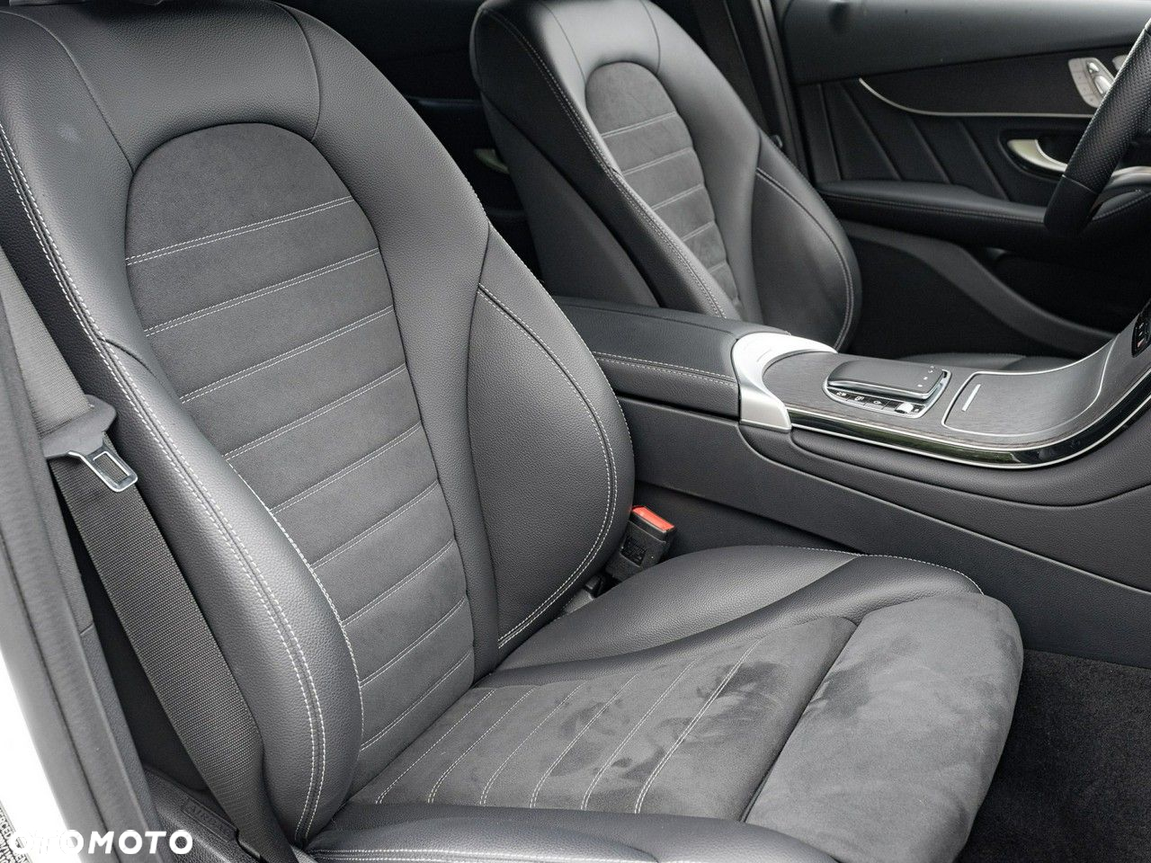 Mercedes-Benz GLC 200 d 4-Matic - 34