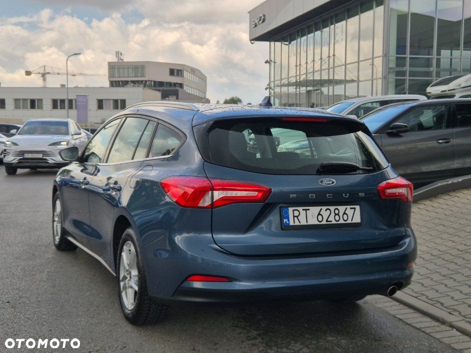Ford Focus - 4