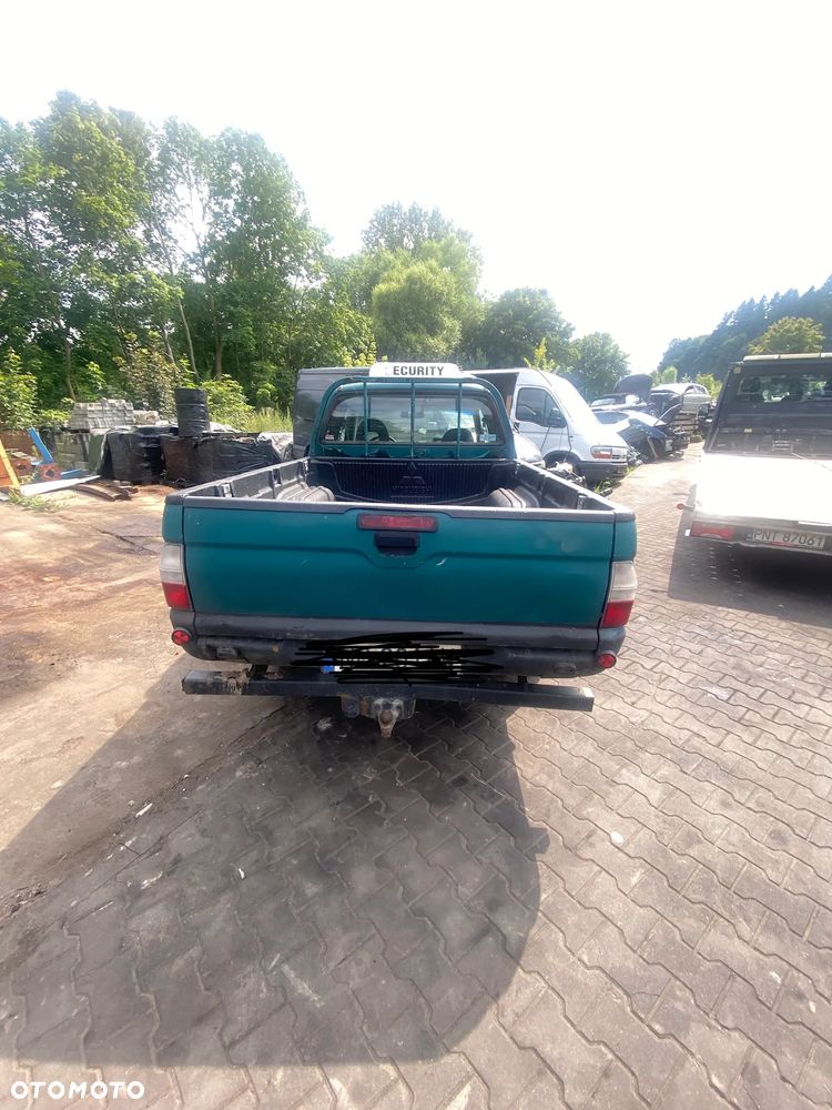 Mitsubishi L200 na części - 2