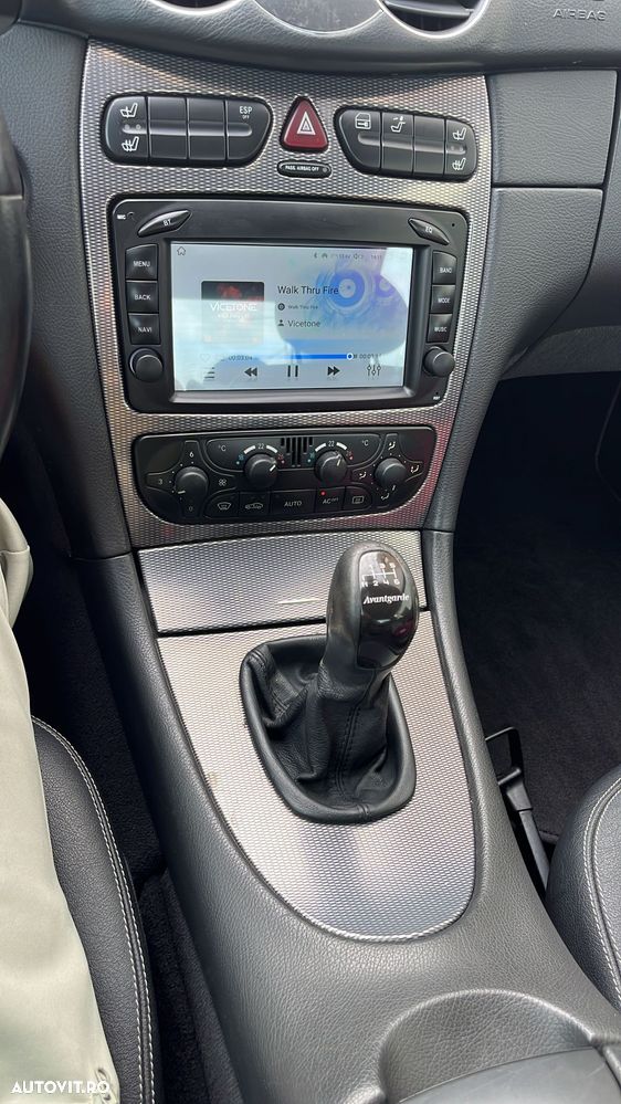 Mercedes-Benz CLK - 7