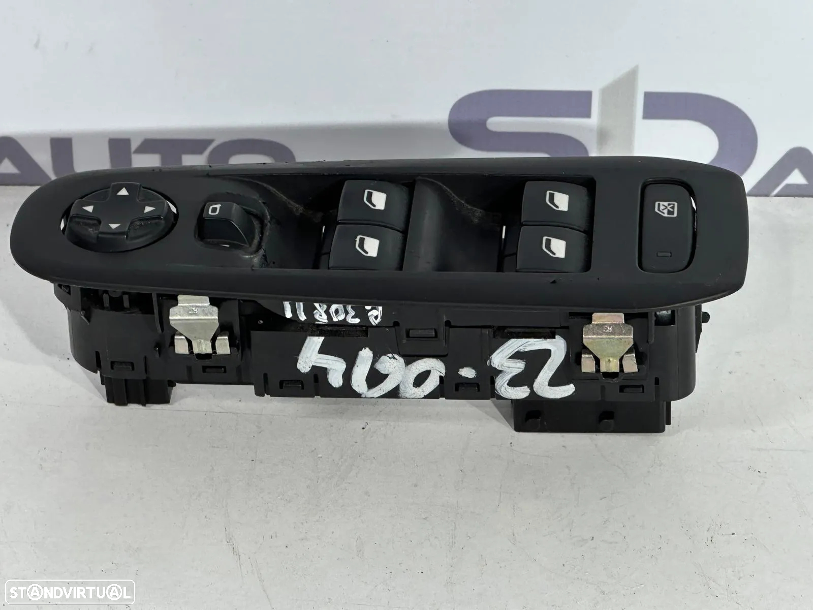 Interruptor Vidros Frente Esquerdo - Peugeot 308 II (2018) - 2