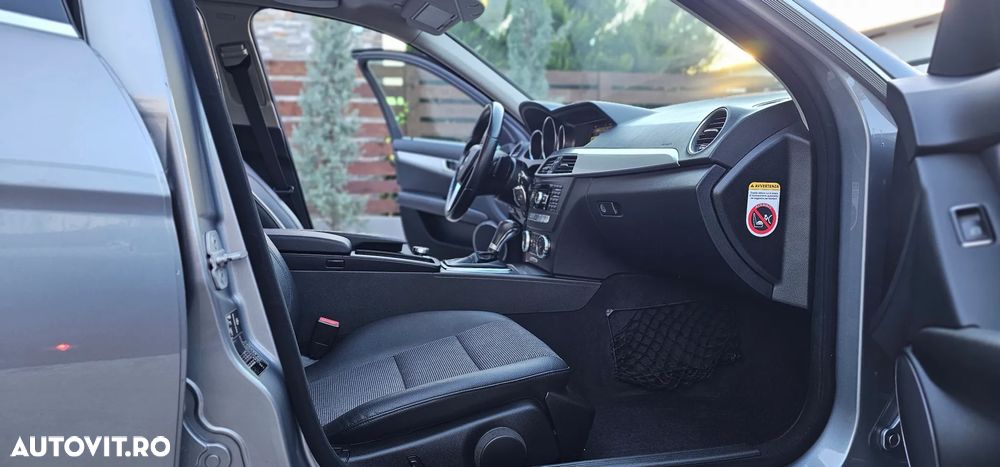 Mercedes-Benz C 220 (BlueTEC) d 7G-TRONIC Avantgarde - 15