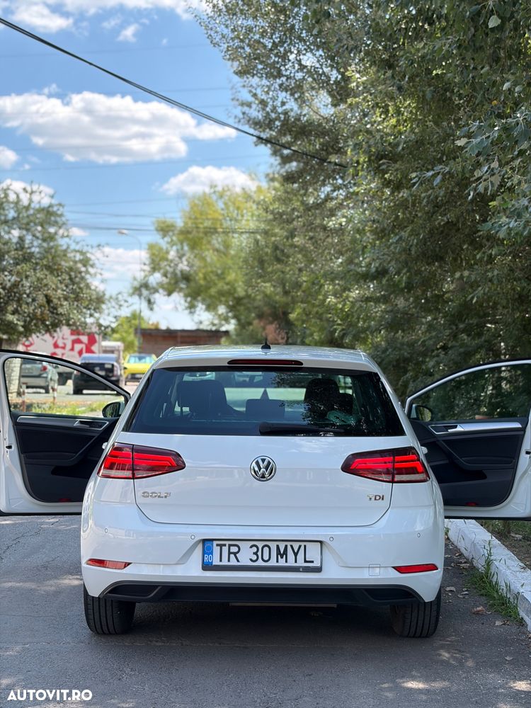 Volkswagen Golf 1.6 TDI Trendline - 1