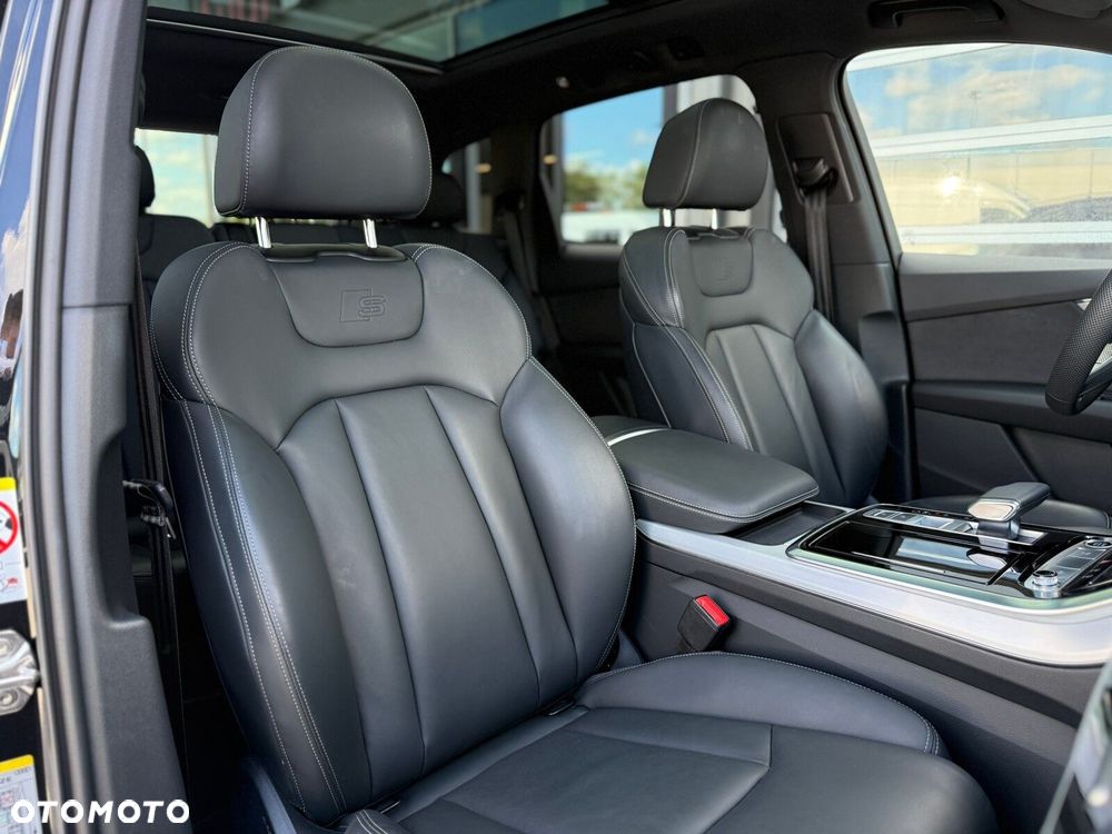 Audi Q7 - 25