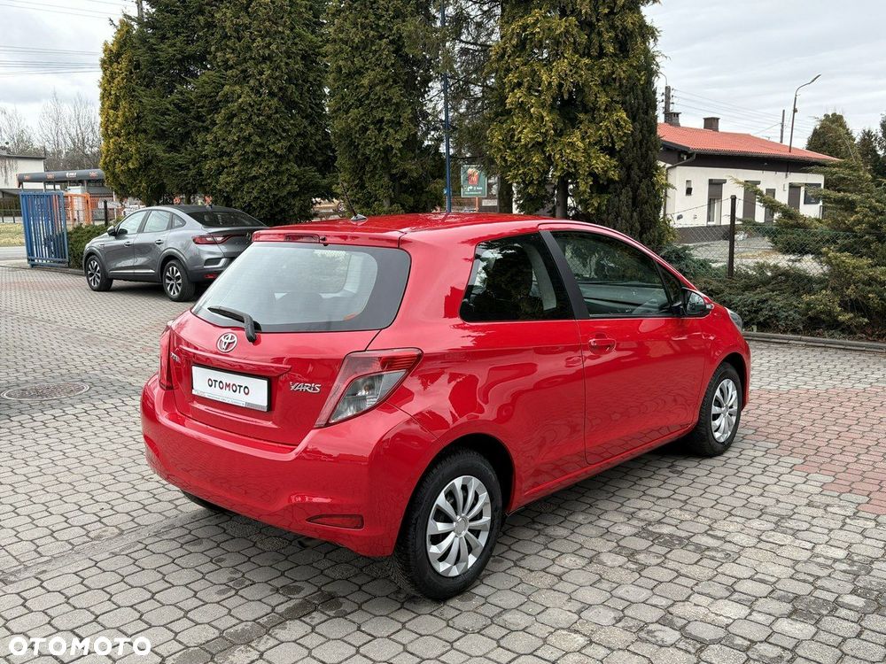 Toyota Yaris - 5