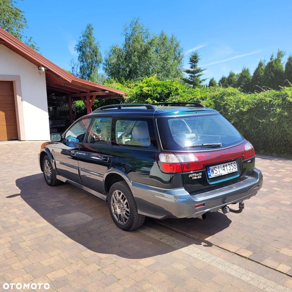 Subaru Outback 3.0 H6 - 3