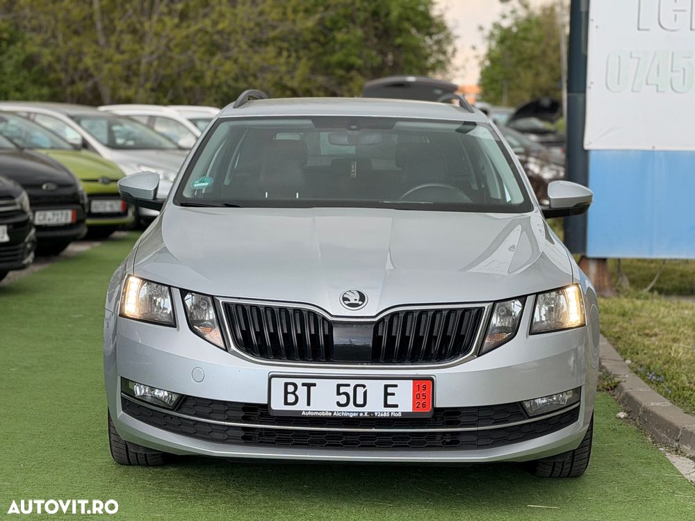 Skoda Octavia - 2