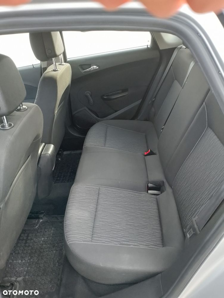 Opel Astra 1.7 CDTI Enjoy - 9