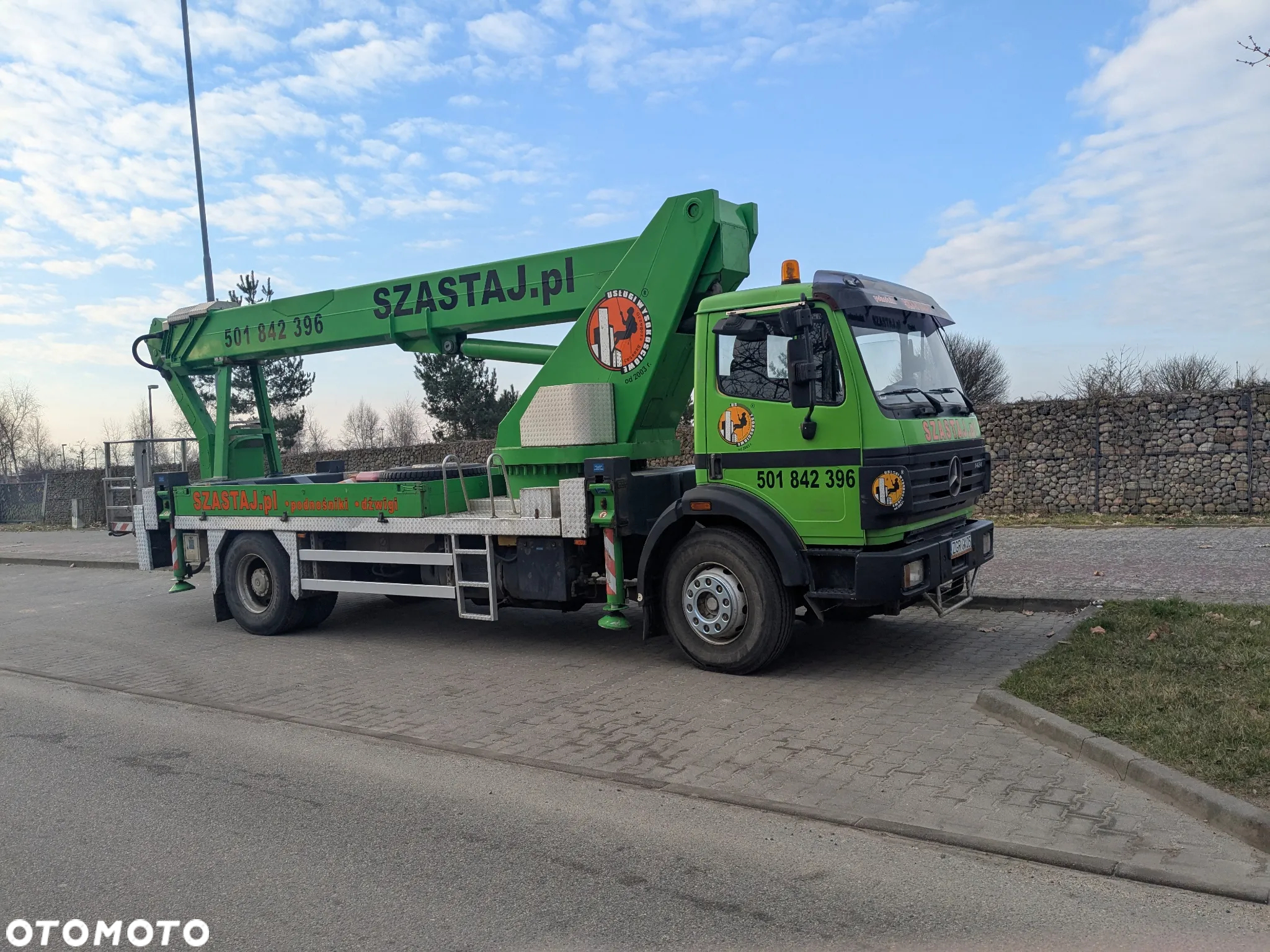 Mercedes-Benz Podnośnik Koszowy Wumag WT350 35 Metrów 29 w bok Pilot - 16