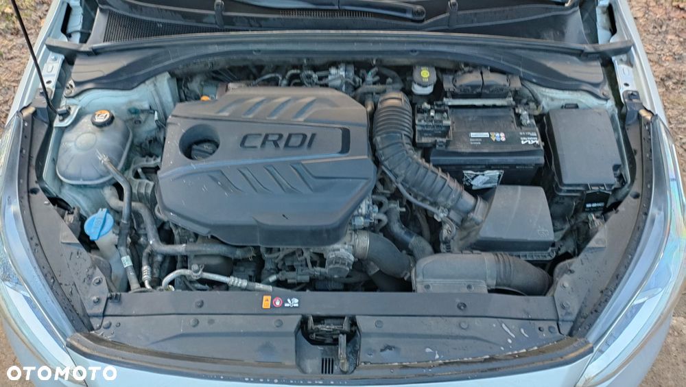 Kia Ceed 1.6 CRDi mHEV M DCT - 19