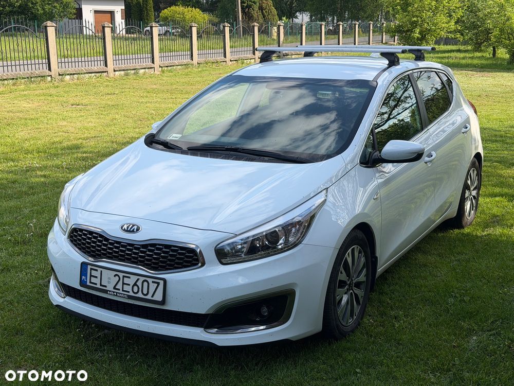 Kia Ceed 1.6 GDI Smart Plus - 2