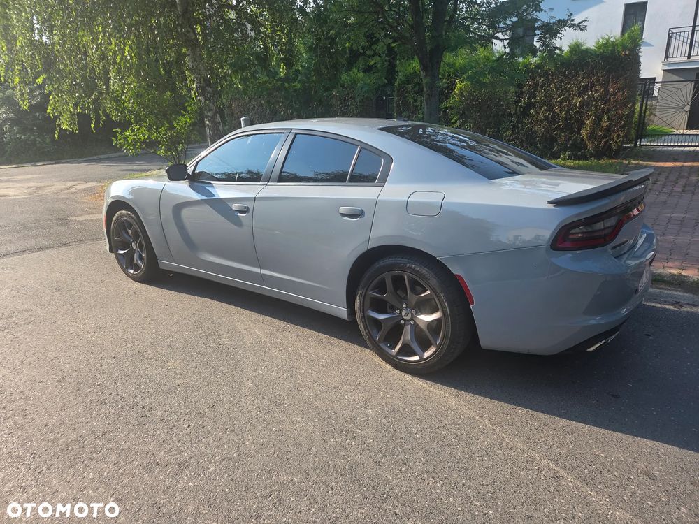 Dodge Charger - 7