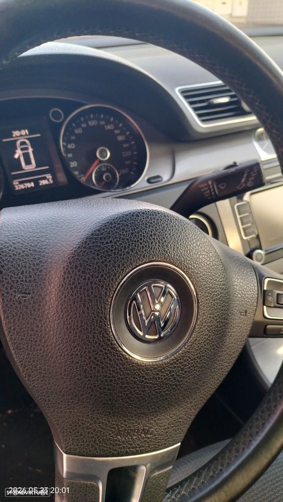 VW Passat 1.6 TDI BlueMotion - 14