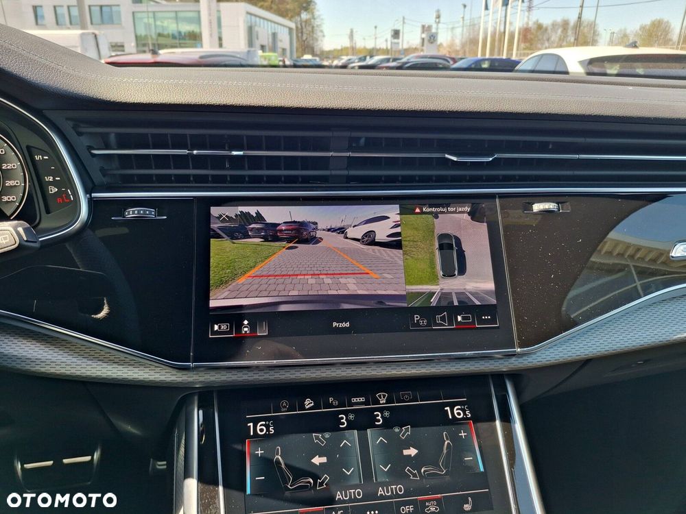Audi Q7 - 36