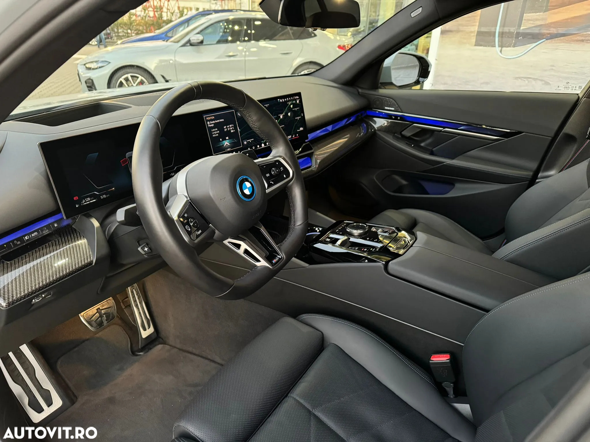 BMW Seria 5 550e xDrive AT PHEV - 10