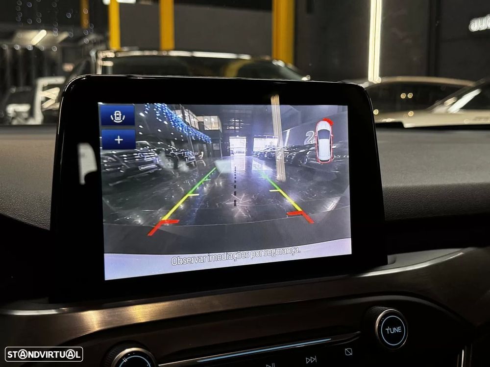 Ford Focus SW 1.5 TDCi EcoBlue Titanium - 26