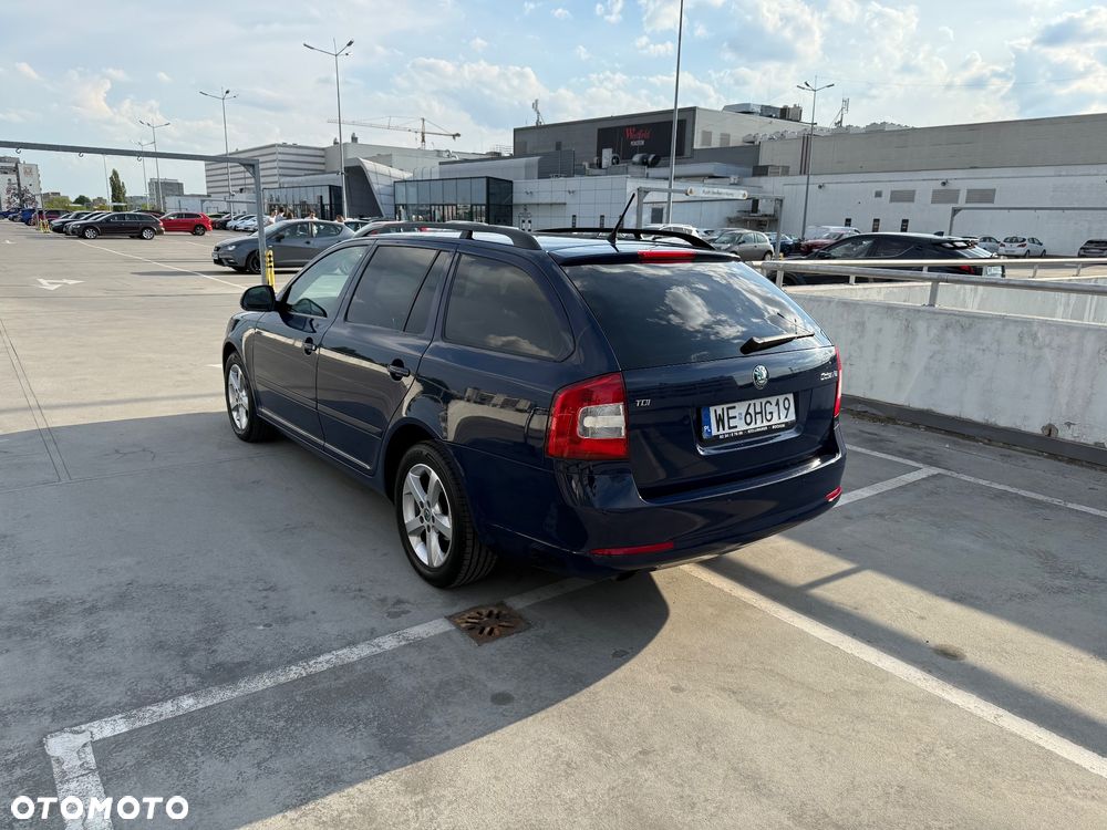 Skoda Octavia 1.6 TDI Family - 6