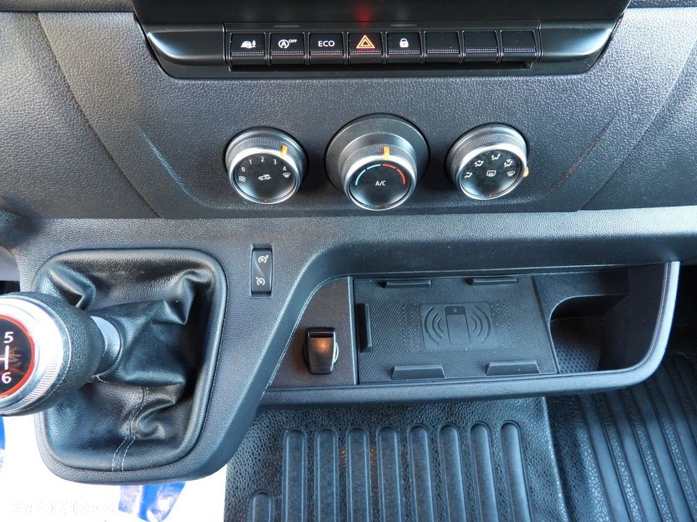 Renault MASTER FURGON CHŁODNIA  -10*C ZASILANIE 230V TEMPOMAT NAWIGACJA LEDY KLIMATYZACJA  150KM - 37