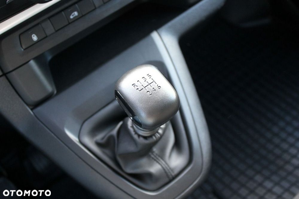 Opel Vivaro - 20