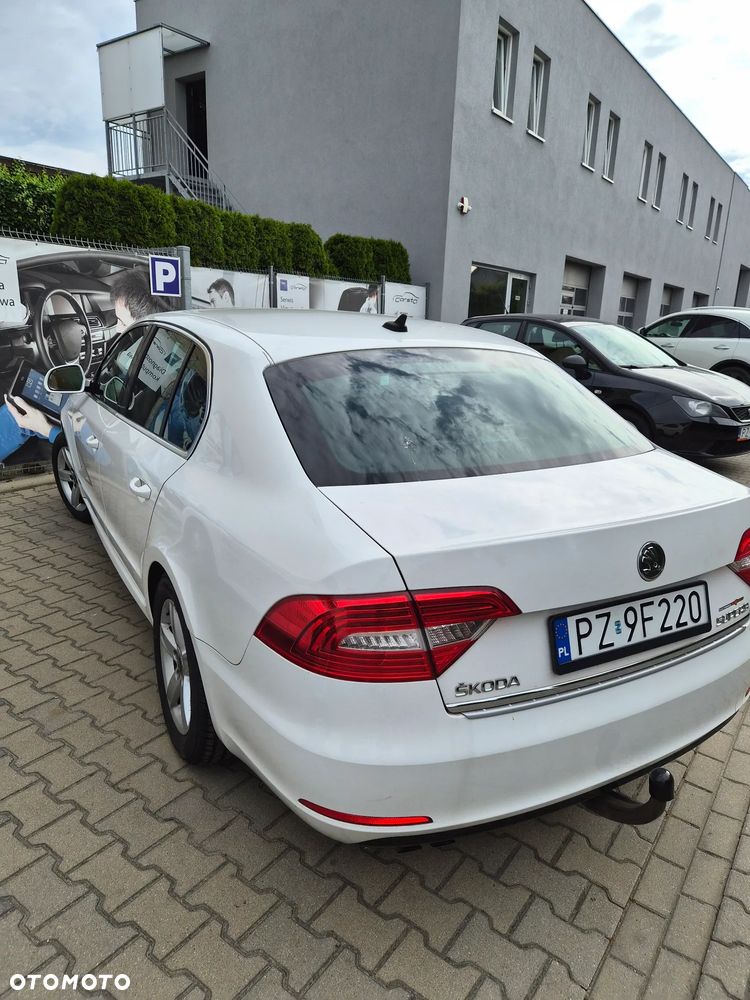 Skoda Superb 1.6 TDI Business - 3