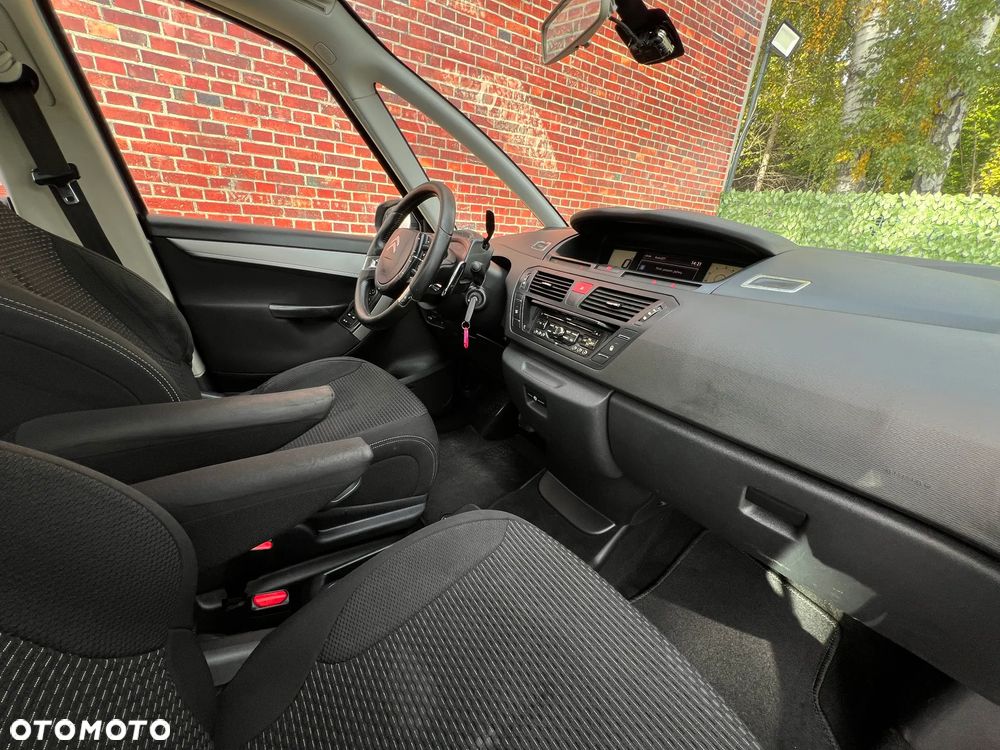 Citroën C4 Picasso - 10