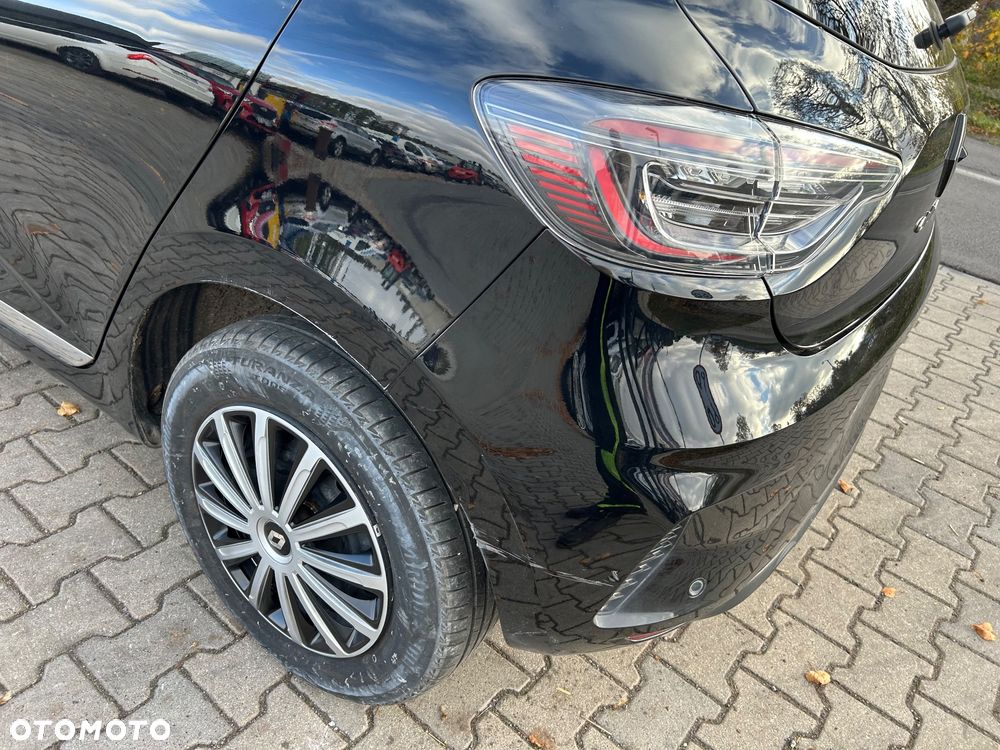Renault Clio - 22
