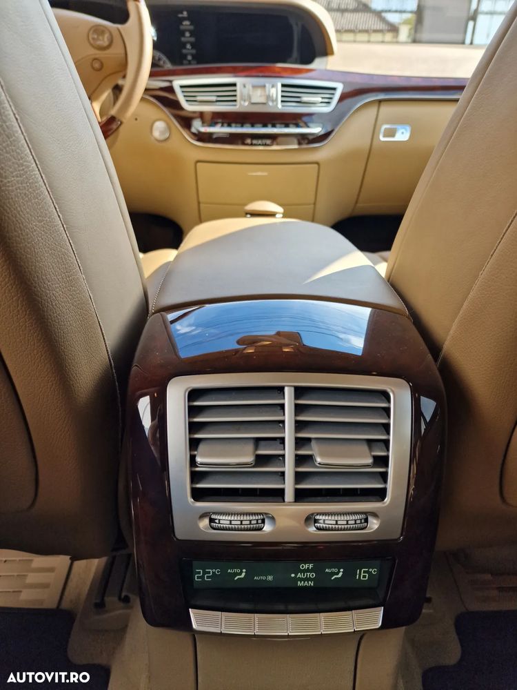 Mercedes-Benz S 500 4-Matic Aut - 8