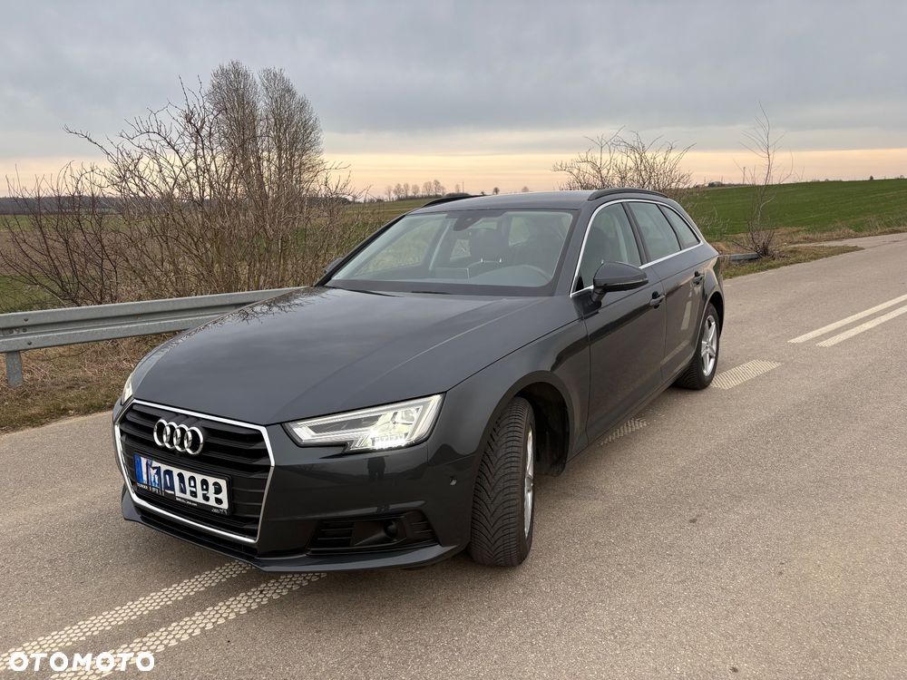 Audi A4 Avant 35 TDI S tronic - 1