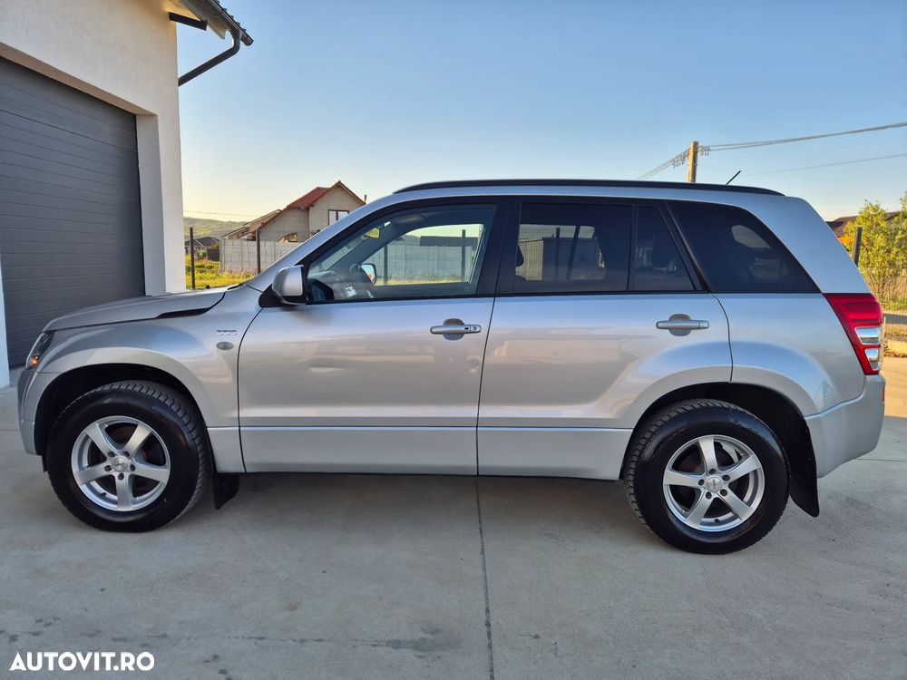 Suzuki Grand Vitara - 16